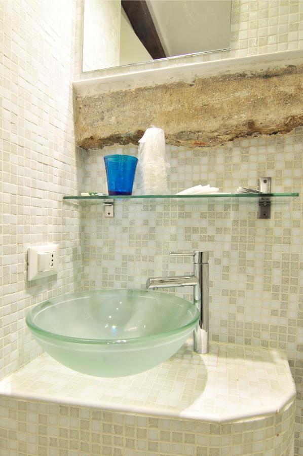 Cozy Apartment Near Rialto Bridge/ St.Mark Square ヴェネツィア エクステリア 写真